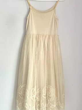 Cream Tulle Floral-Appliqué Girls' Dress